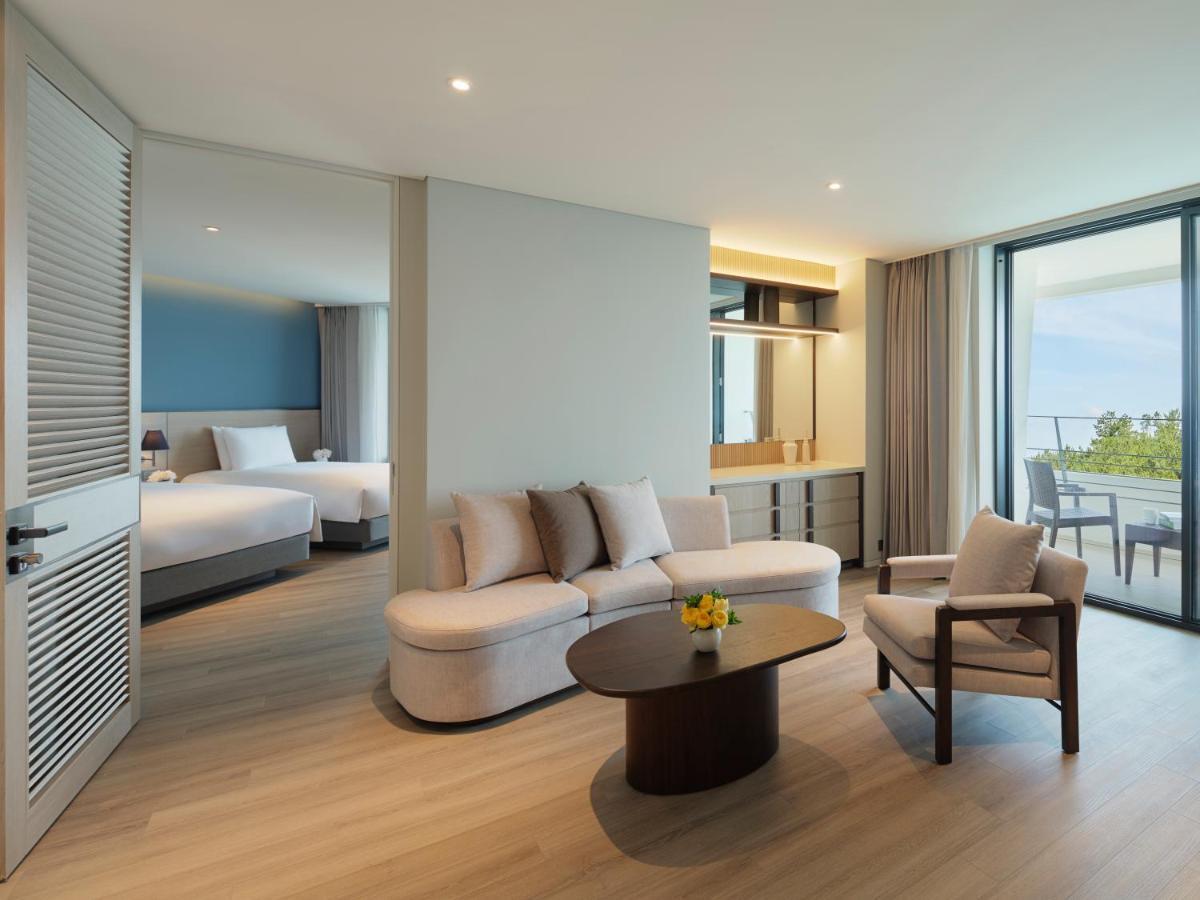 Parnas Hotel Jeju Seogwipo Ngoại thất bức ảnh Deluxe Ocean View Suite