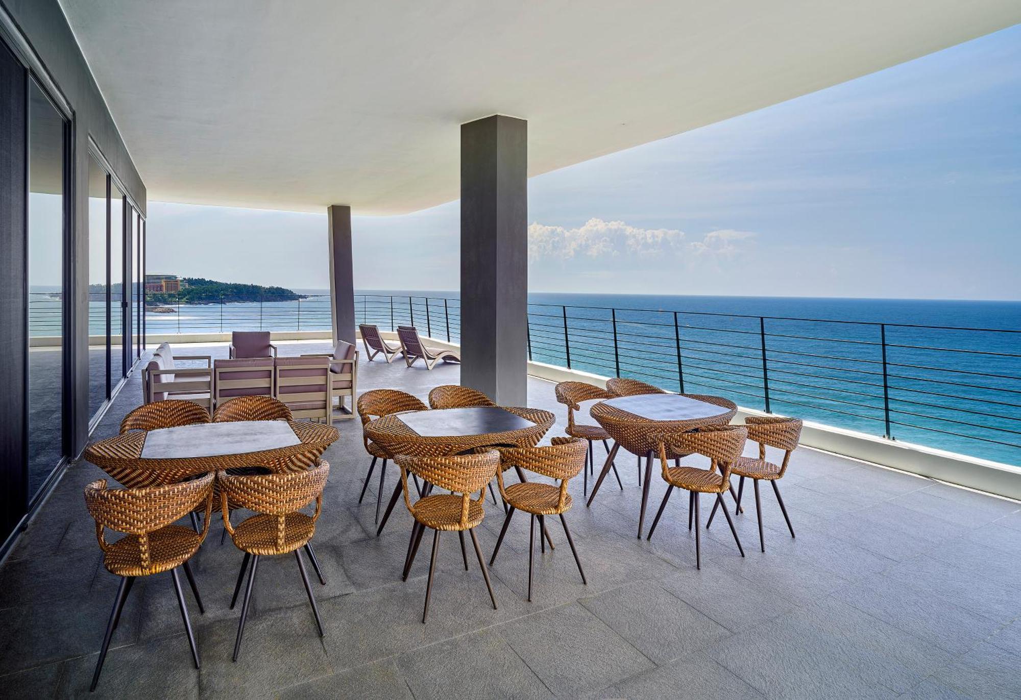 Parnas Hotel Jeju Seogwipo Ngoại thất bức ảnh The Terrace