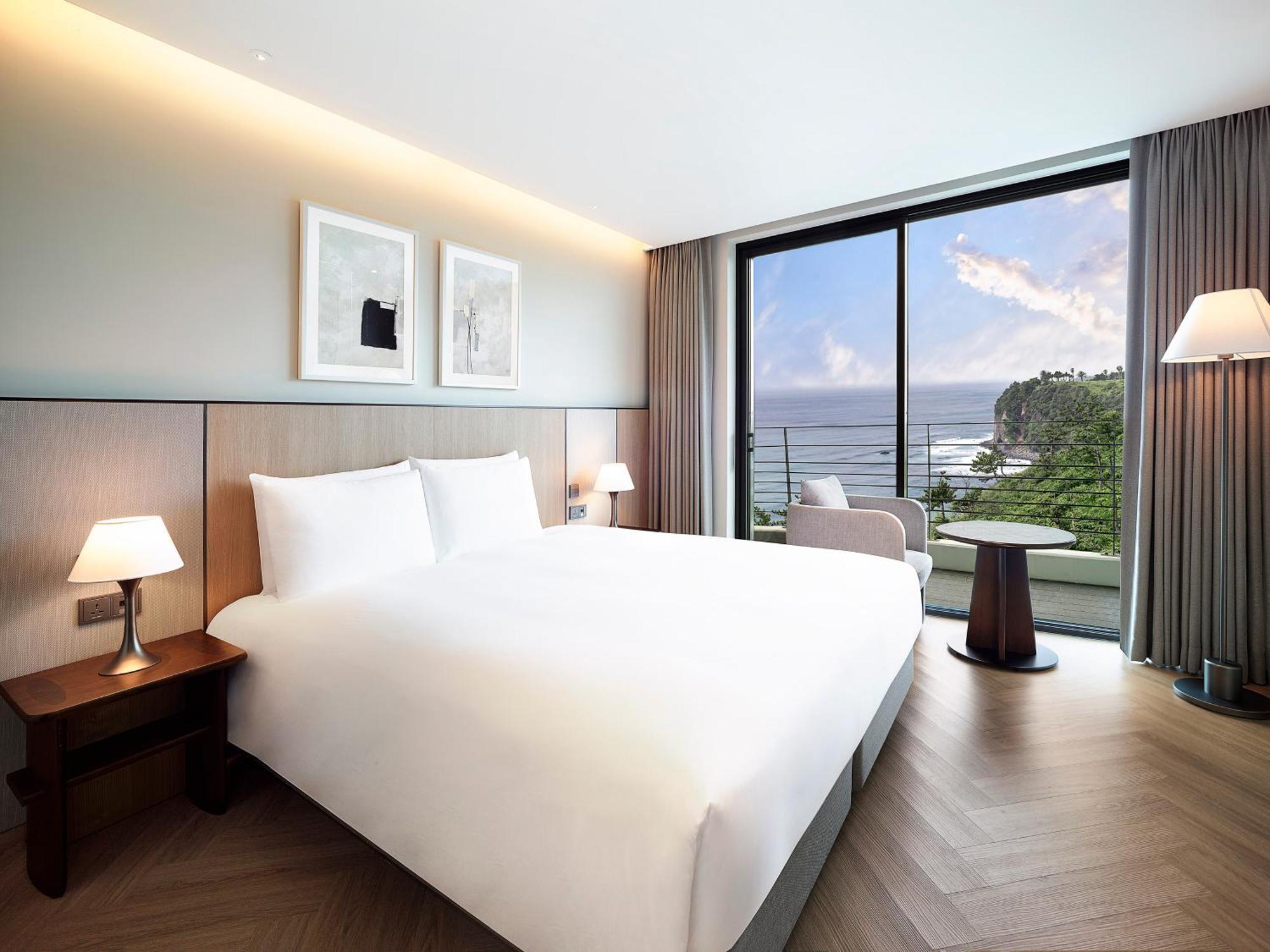 Parnas Hotel Jeju Seogwipo Ngoại thất bức ảnh Deluxe Ocean View